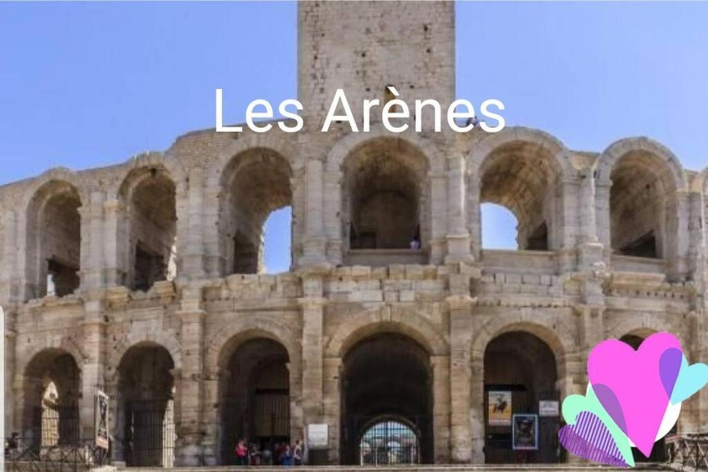 L'Escala Arles Centre Lägenhet Exteriör bild